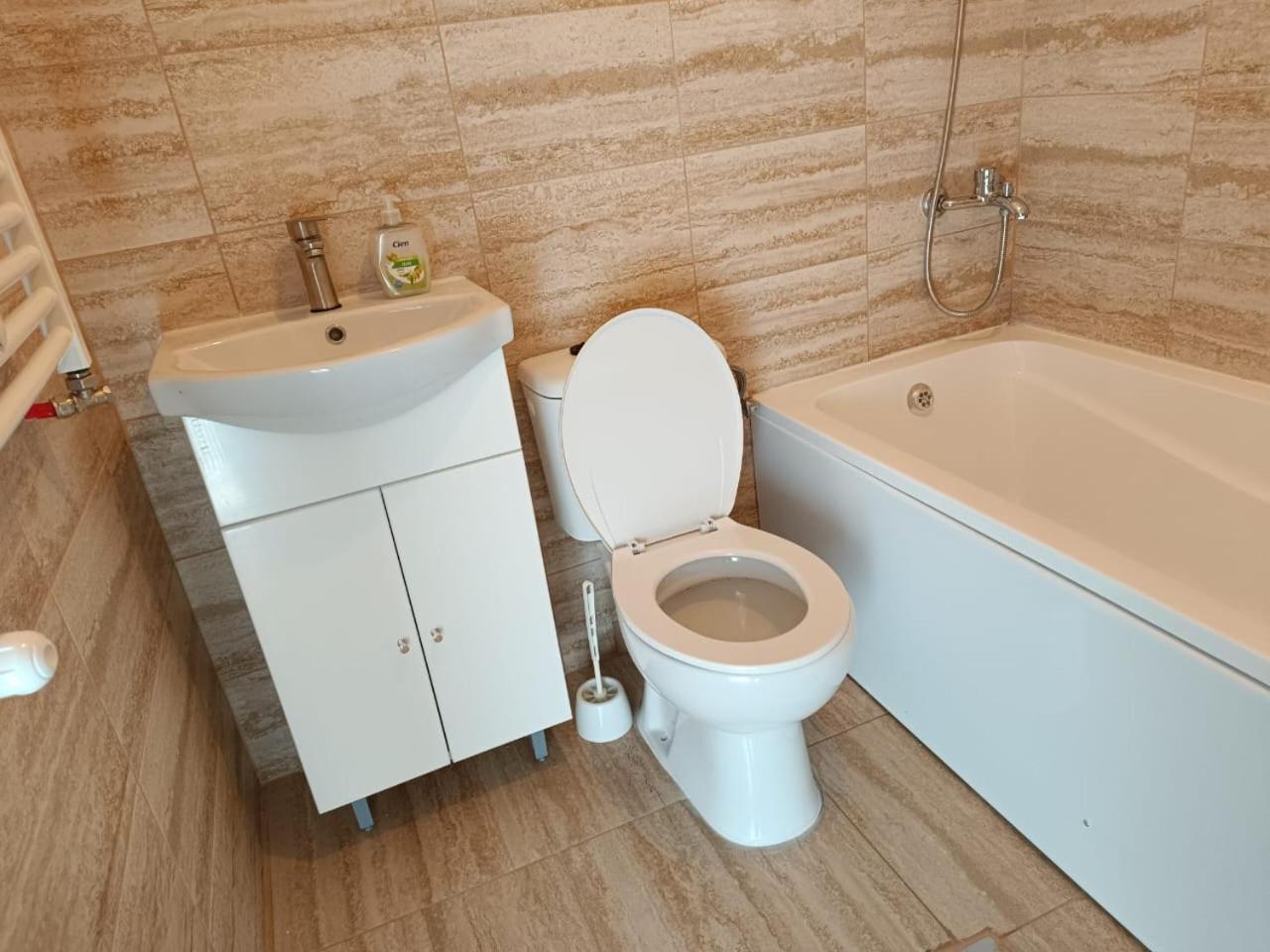 Viv Rosetti Otel Yaş Dış mekan fotoğraf